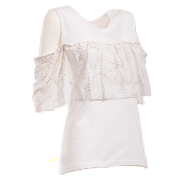 T-shirt donna con volant in pizzo - Plumilla